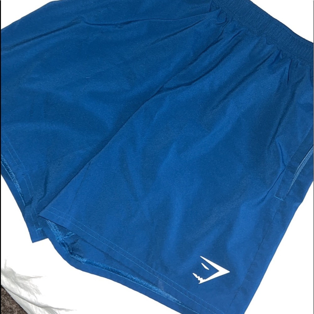 mens gymshark shorts size small
